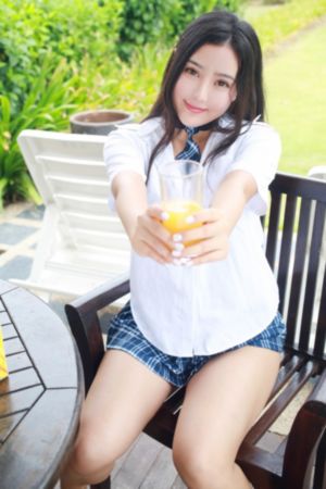 天颜之月
