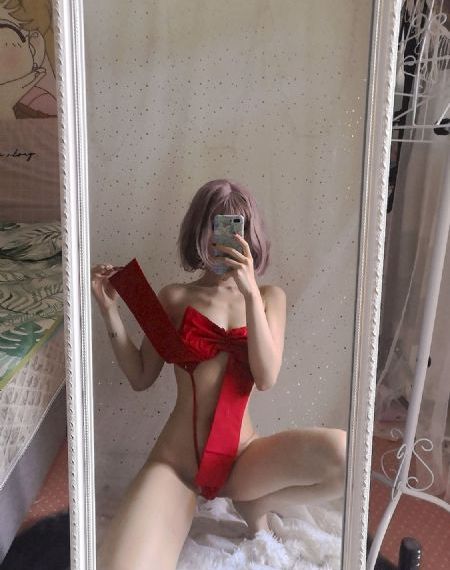 免费成人毛片