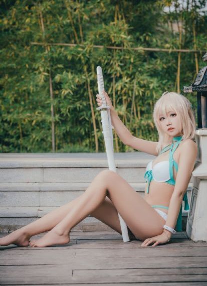 女鸨安电影