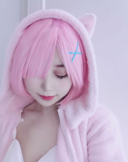 裙子里面的怪兽