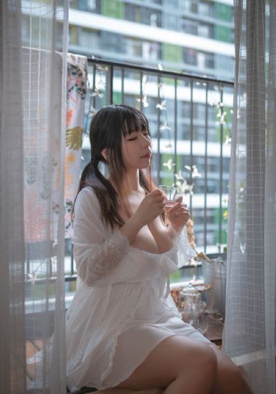 美女护士在线观看