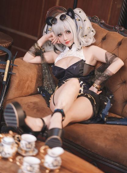 边吃奶边弄进去呻吟动视频