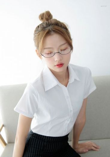 我在路边捡了个艺人