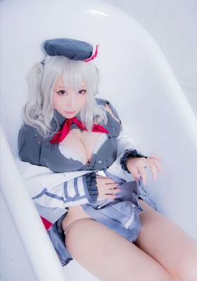 丰满人妇精油按摩