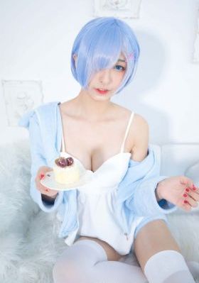 午夜视频在线免费